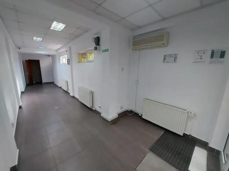 Spațiu comercial, de 25 mp, în Muncii