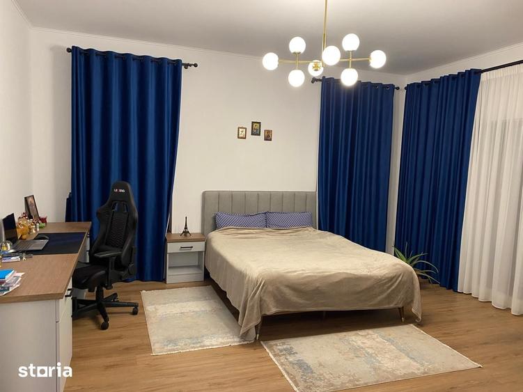 Casă cu 5 camere cu Teren 413 Mp în Central