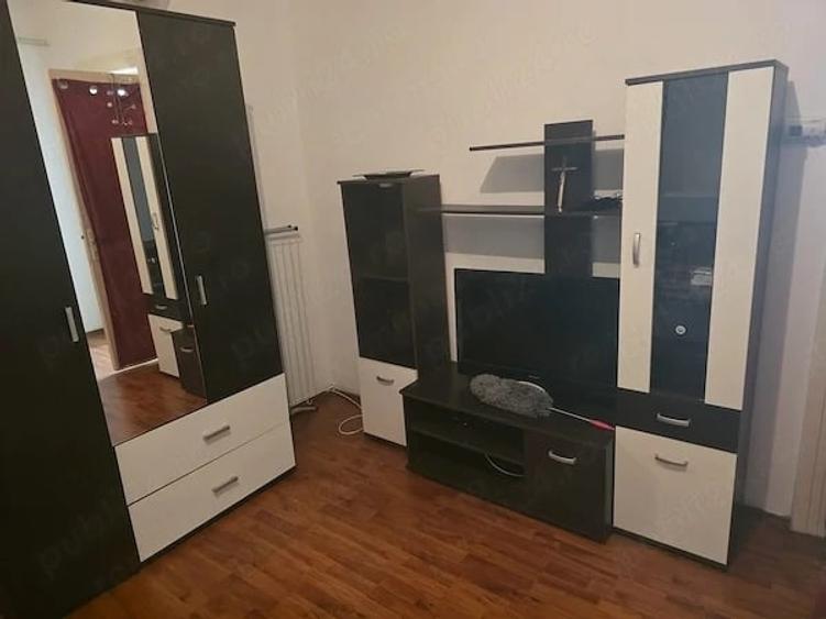 Garsonieră decomandată, mobilată în Unirii