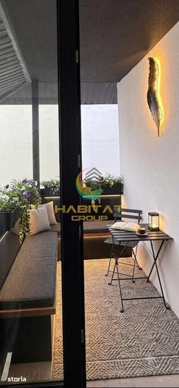 Casă cu 5 camere cu Teren 175 Mp în Văcăresti