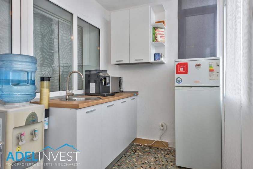 Apartament cu 5 camere semidecomandat în Universitate
