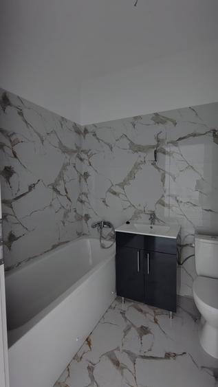 Apartament cu 2 camere decomandat în Militari