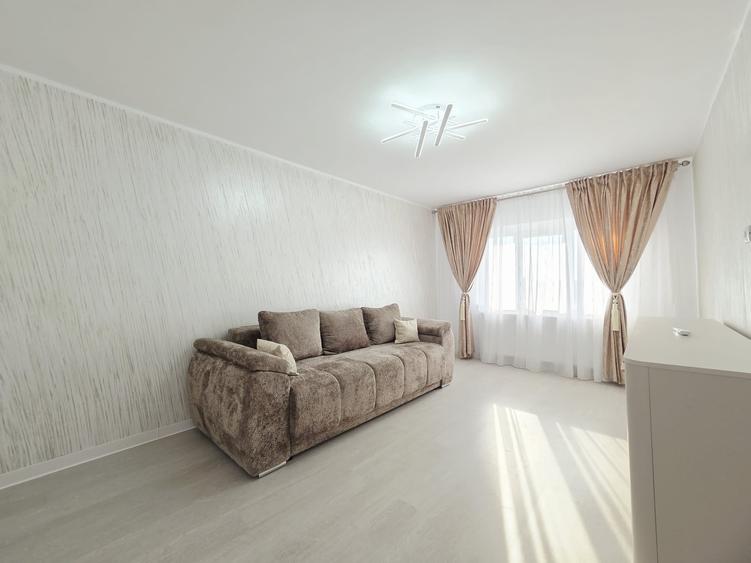 Apartament renovat mobilat la cheie totul nou Tiglina 3 - 1