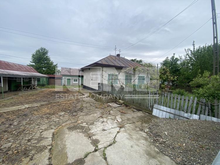 Casă individuală cu 3 camere cu Canalizare în Bălinești