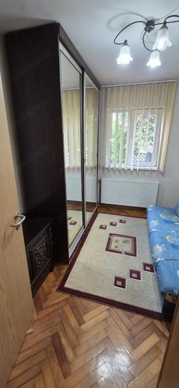 Apartament cu 3 camere semidecomandat, mobilat în Olimpia-Stadion