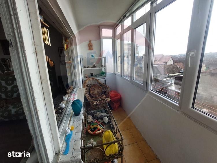 Apartament cu 7 camere în Central