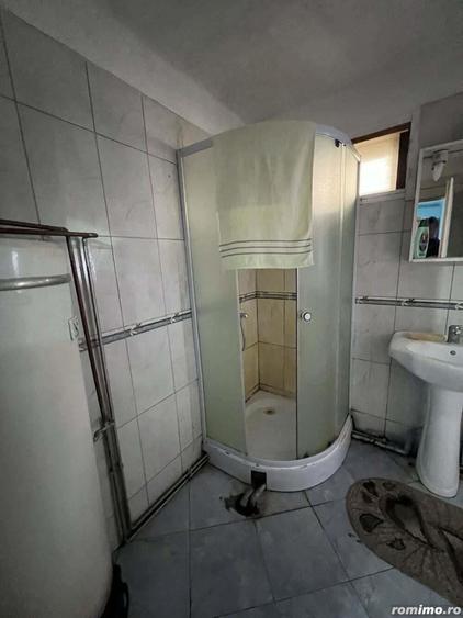 Casă cu 5 camere cu Teren 600 Mp în Totoreni