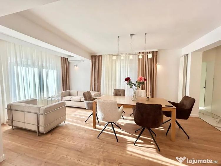 Casă cu 4 camere cu Teren 178 Mp în Central