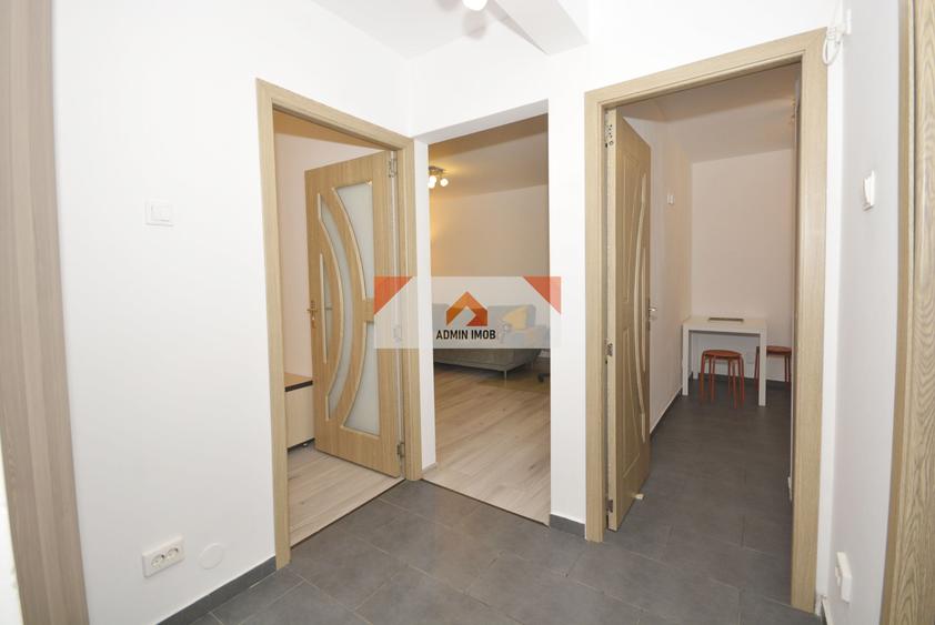 Apartament cu 2 camere decomandat în Drumul Taberei