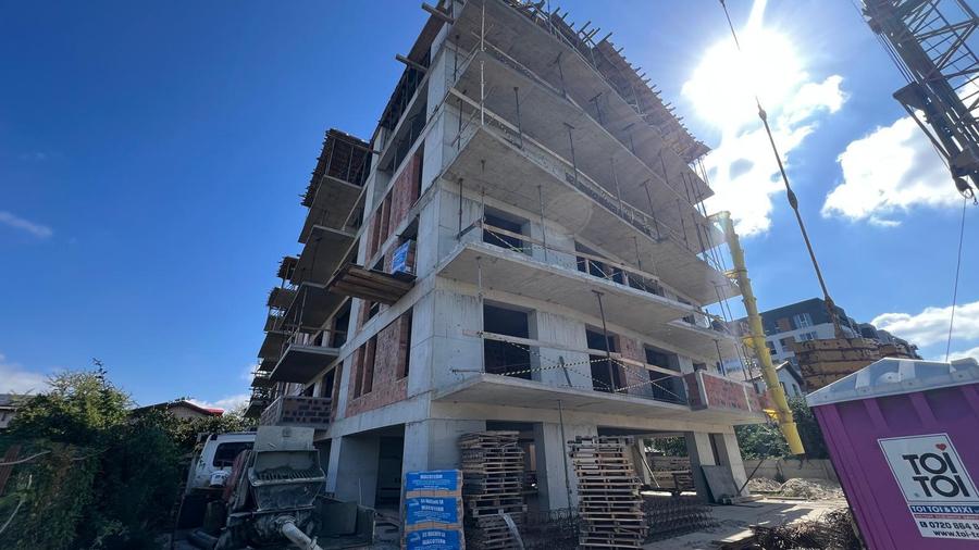 Garsonieră decomandată în Valea Oltului