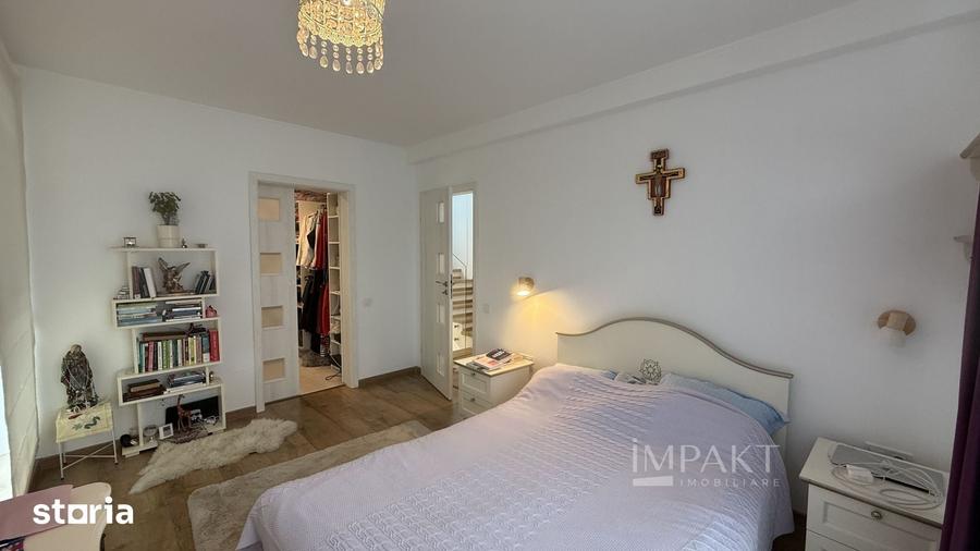 Casă cu 4 camere cu Teren 180 Mp în Bună Ziua