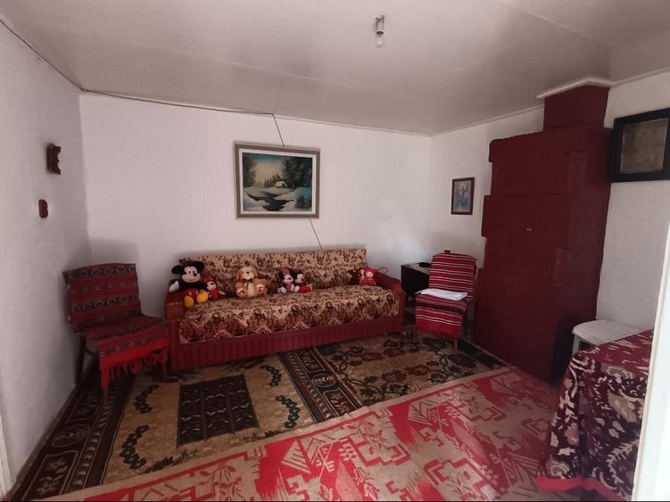 Casă individuală cu 4 camere cu Teren 1530 Mp în Brătulești