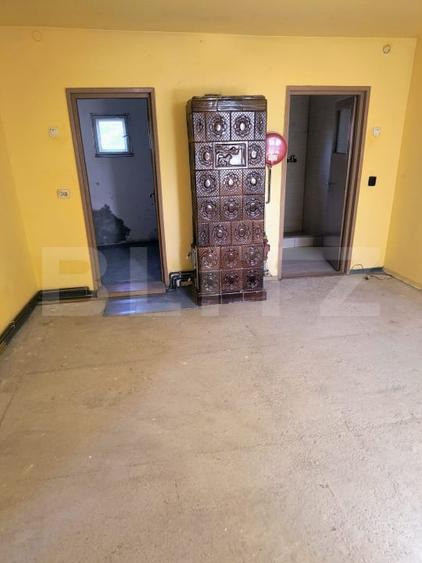 Casă individuală cu 3 camere cu Canalizare în Exterior Vest
