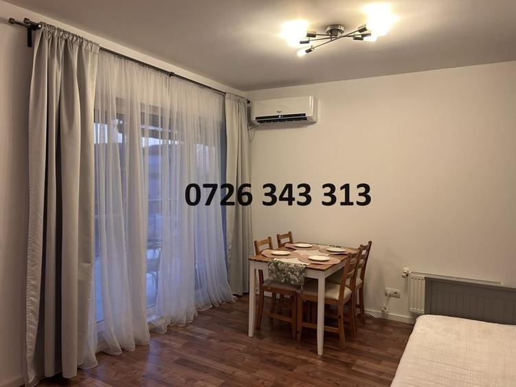 Apartament cu 3 camere decomandat în Băneasa