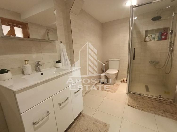 Casă cu 5 camere cu Teren 350 Mp în Bogdăneștilor