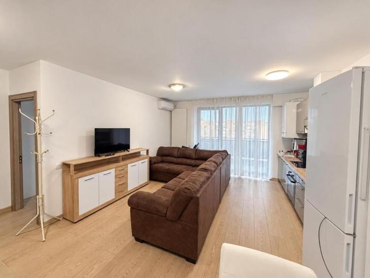 Apartament cu 2 camere, mobilat în 13 Septembrie