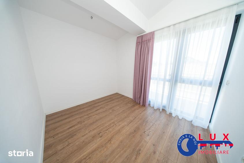 Casă cu 4 camere cu Teren 366 Mp în Babadag