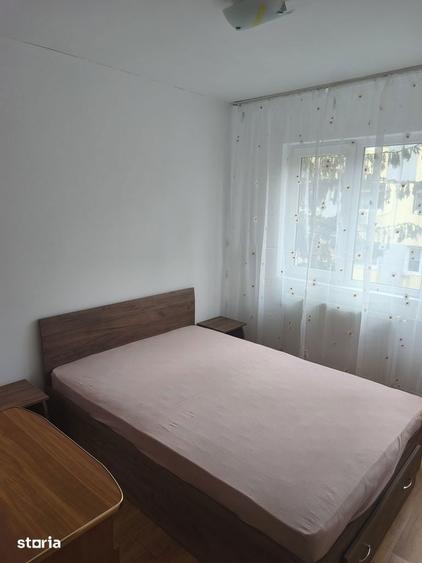 Apartament cu 3 camere decomandat în Nord