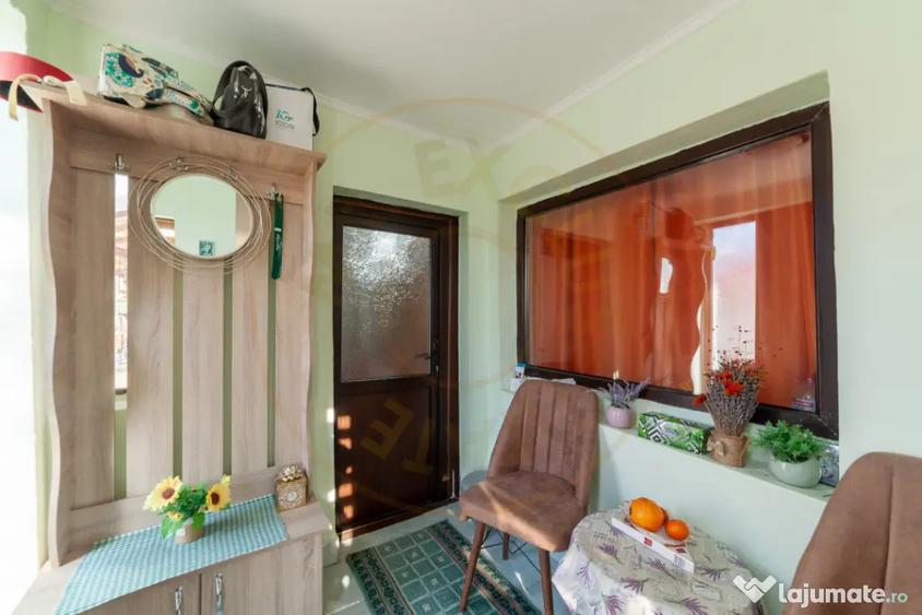 Casă cu 4 camere cu Teren 2594 Mp în Ștefănești