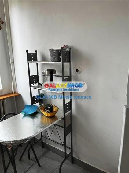 Apartament cu 2 camere semidecomandat, mobilat în Drumul Taberei