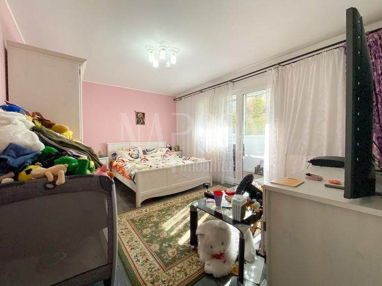 Apartament cu 4 camere semidecomandat în Mănăștur