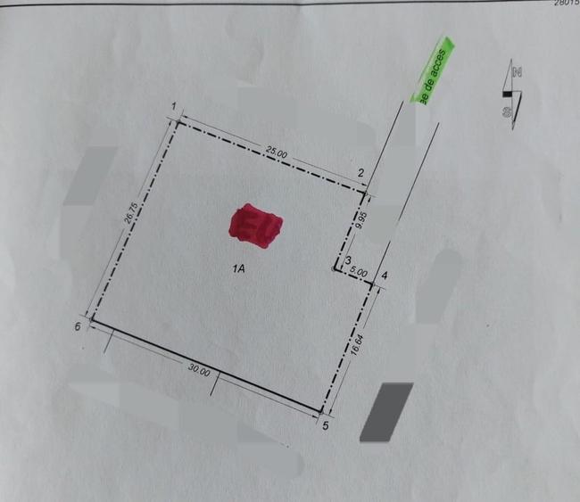 Teren Construcții intravilan de 750 mp, în Central