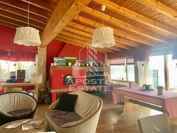 Casă individuală cu 4 camere cu Piscina în Zădăreni