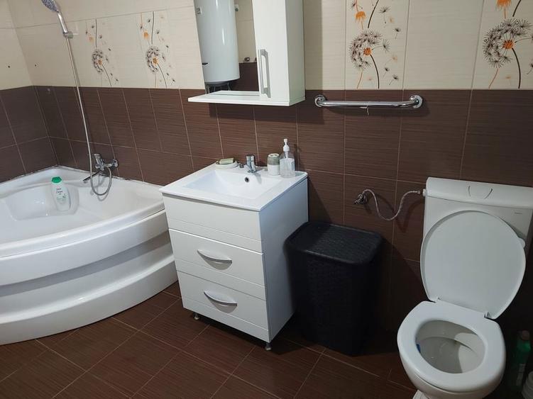 Casă cu 4 camere în Stejaru