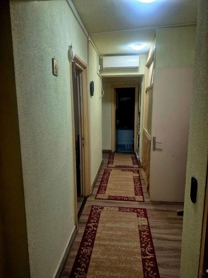 Apartament cu 4 camere decomandat în Tomis II