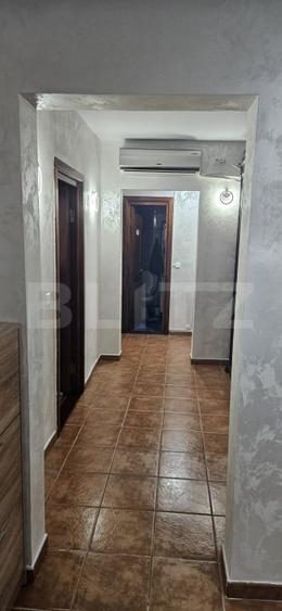 Apartament cu 3 camere decomandat, mobilat în Podu Roș