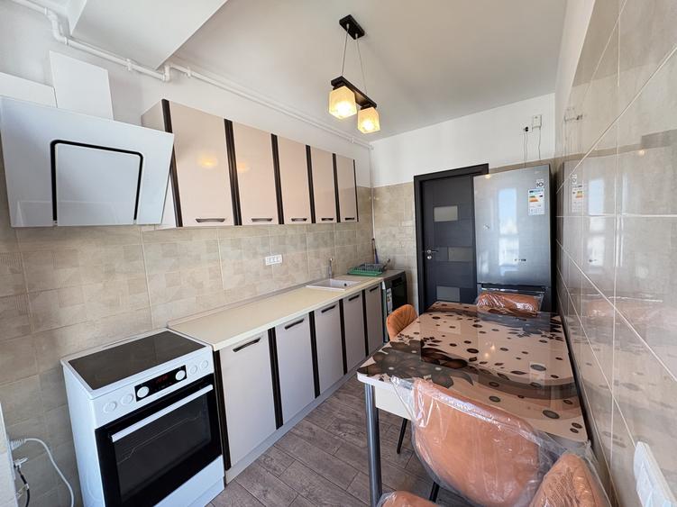 Apartament cu 3 camere decomandat, mobilat în Lujerului