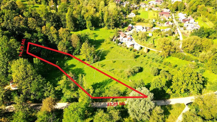 Teren Construcții intravilan de 2870 mp, în Valea Bradului