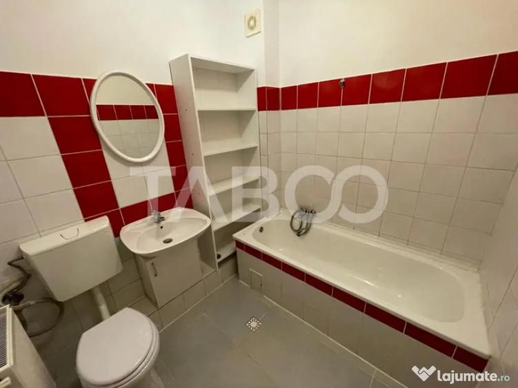 Apartament cu 2 camere semidecomandat în Central