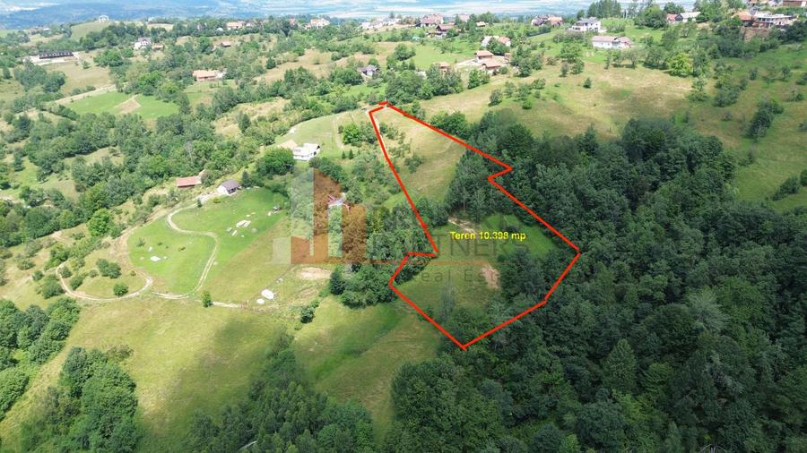 Teren Construcții intravilan de 10398 mp, în Bran