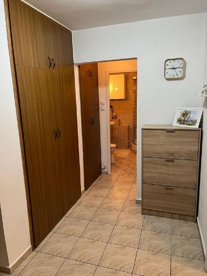 Apartament cu 2 camere decomandat în Floreasca