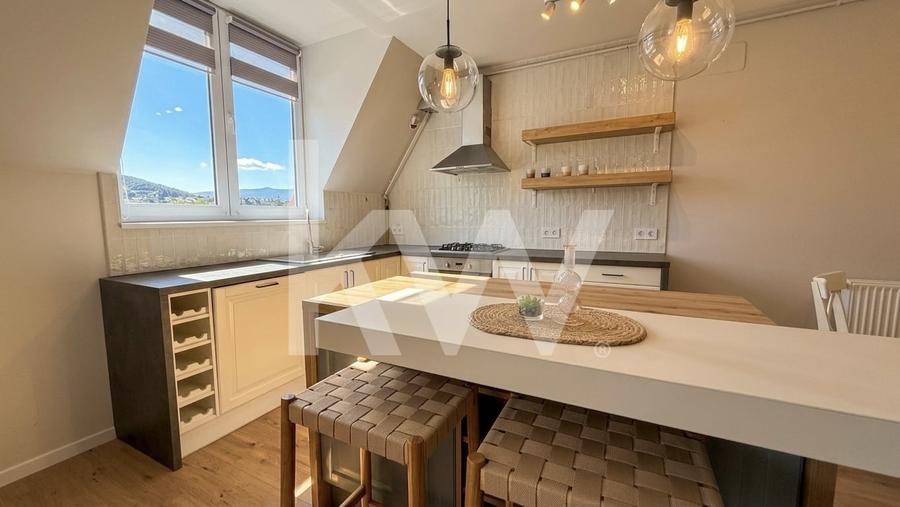 Apartament cu 5 camere decomandat, mobilat în Griviței