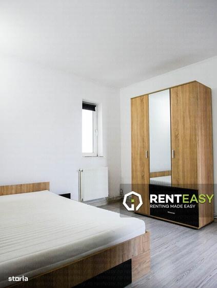 Apartament cu 3 camere în Independenței