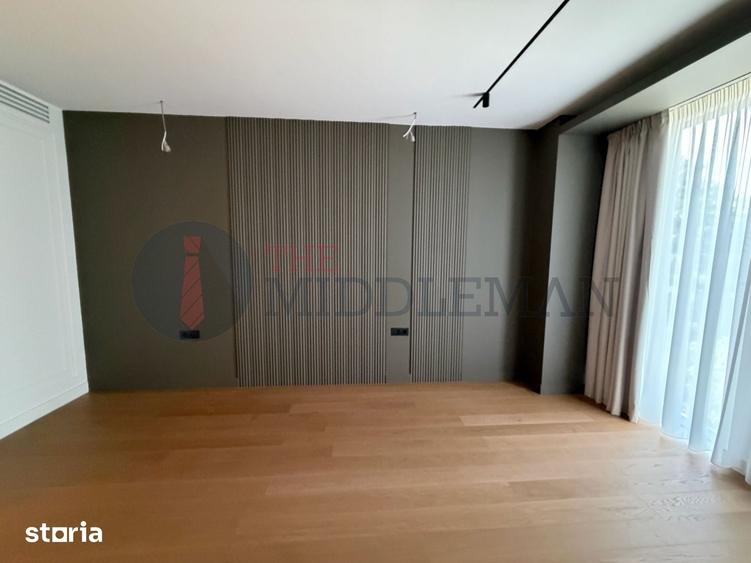 Apartament cu 4 camere în Primăverii