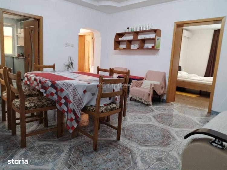 Casă cu 4 camere în Aurel Vlaicu