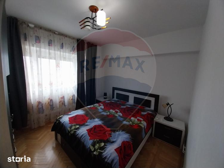 Apartament cu 3 camere decomandat în Calea Severinului