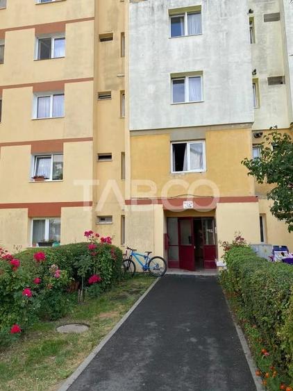Apartament cu 2 camere decomandat în Mihai Viteazul