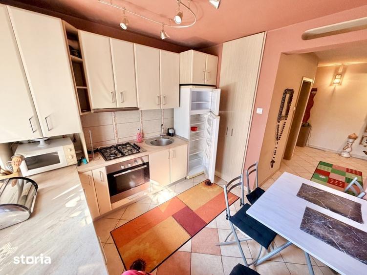 Apartament cu 3 camere în Central