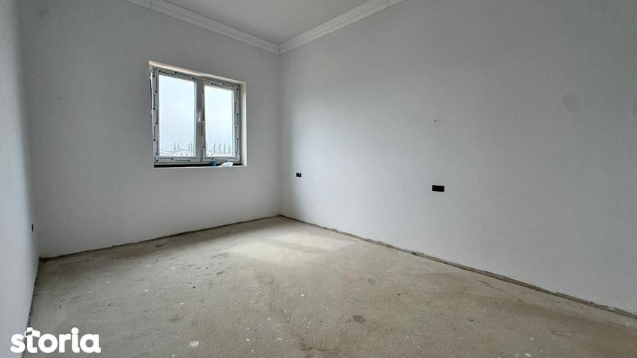 Casă cu 5 camere cu Teren 500 Mp în Șag