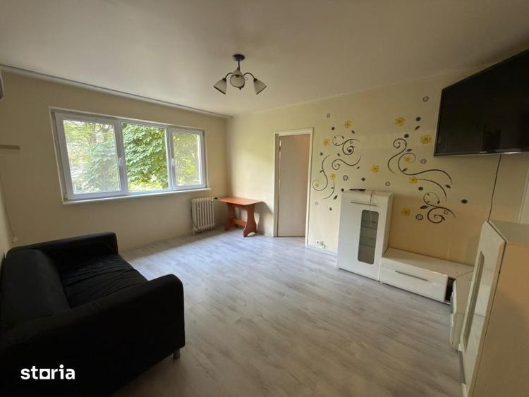 Apartament cu 2 camere semidecomandat în Malu Roșu