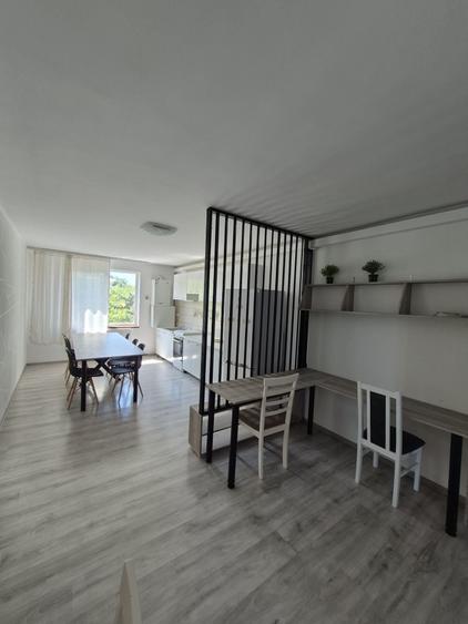 Apartament cu 4 camere decomandat în Centrul Istoric