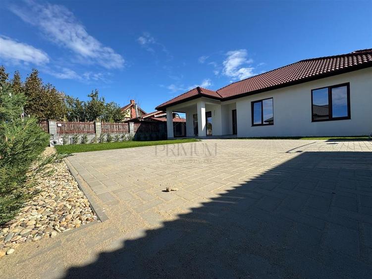 Duplex cu 4 camere cu Teren 380 Mp în Moșnița Nouă