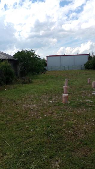 Teren de 1500 mp, în Strejnicu