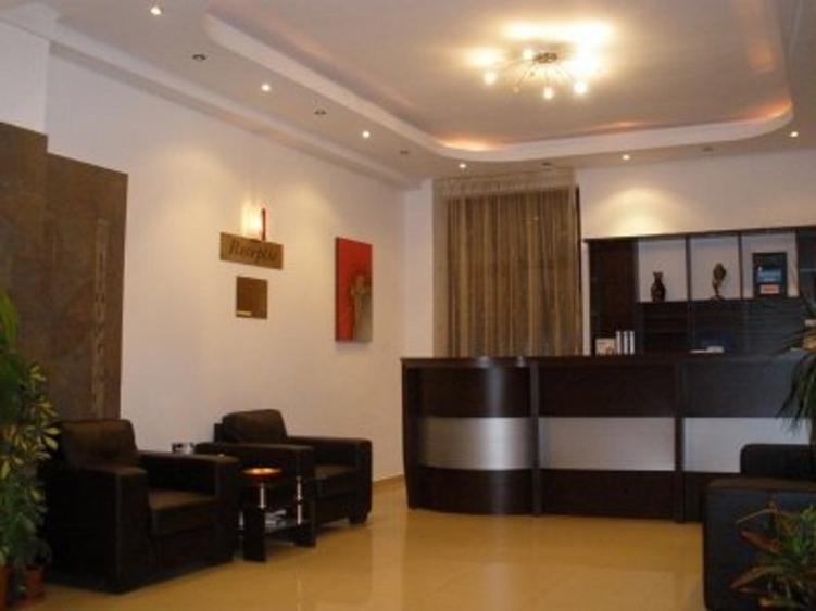 Hotel/Pensiune, de 25 mp, în Central