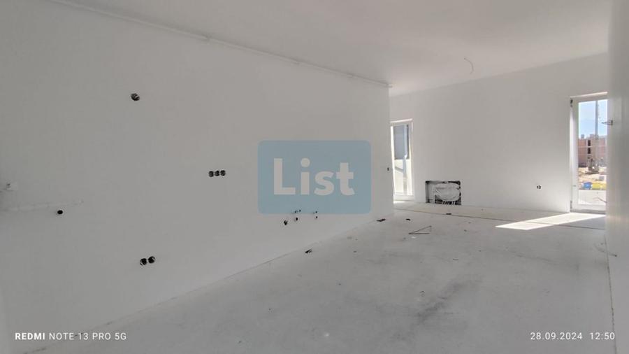 Apartament cu 3 camere decomandat în Mihai Viteazul
