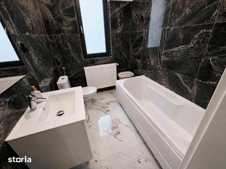 Casă cu 4 camere cu Teren 100 Mp în Central